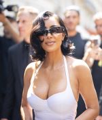 Access_Kardashian_7.jpg