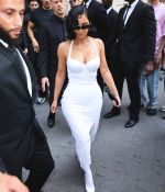 Access_Kardashian_3.jpg