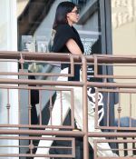 Access_Kardashian_11.jpg