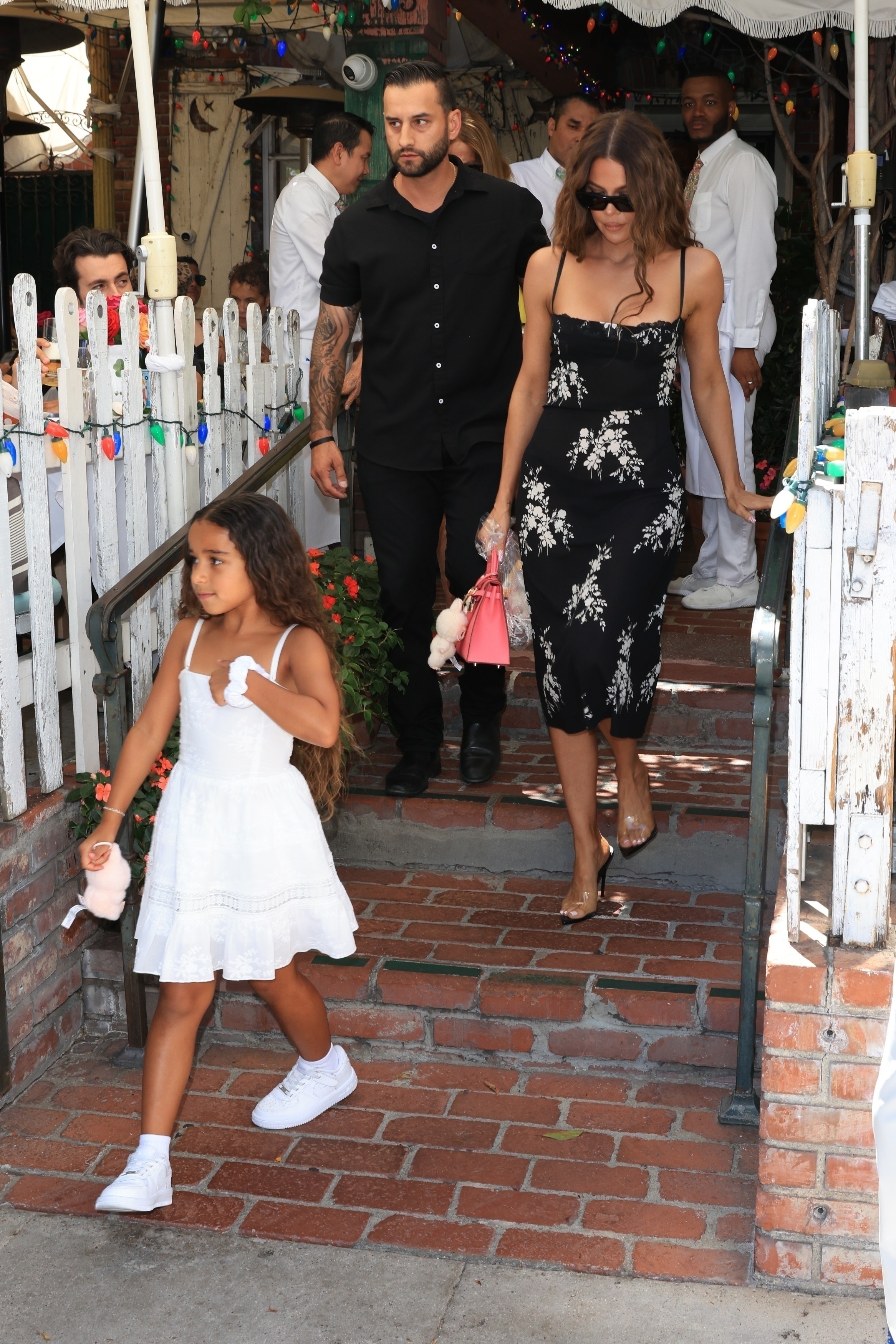 Access_Kardashian_8.jpg