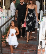 Access_Kardashian_5.jpg