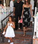 Access_Kardashian_7.jpg