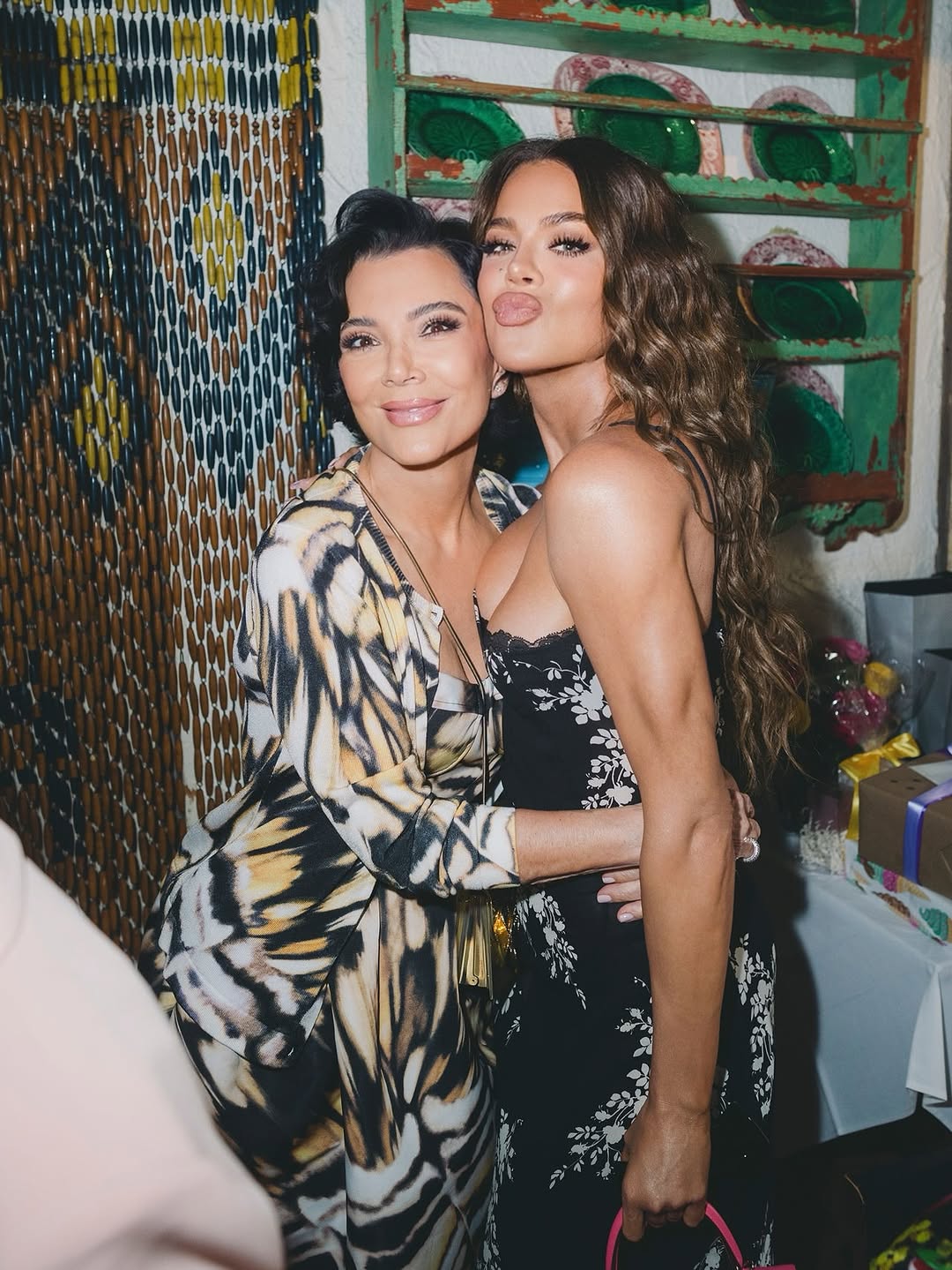 Access_Kardashian_1.jpg