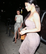 Access_Kardashian_1.jpg