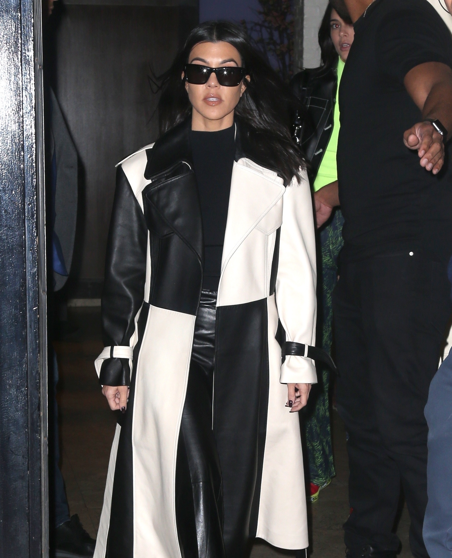 Access_Kardashian_7.jpg