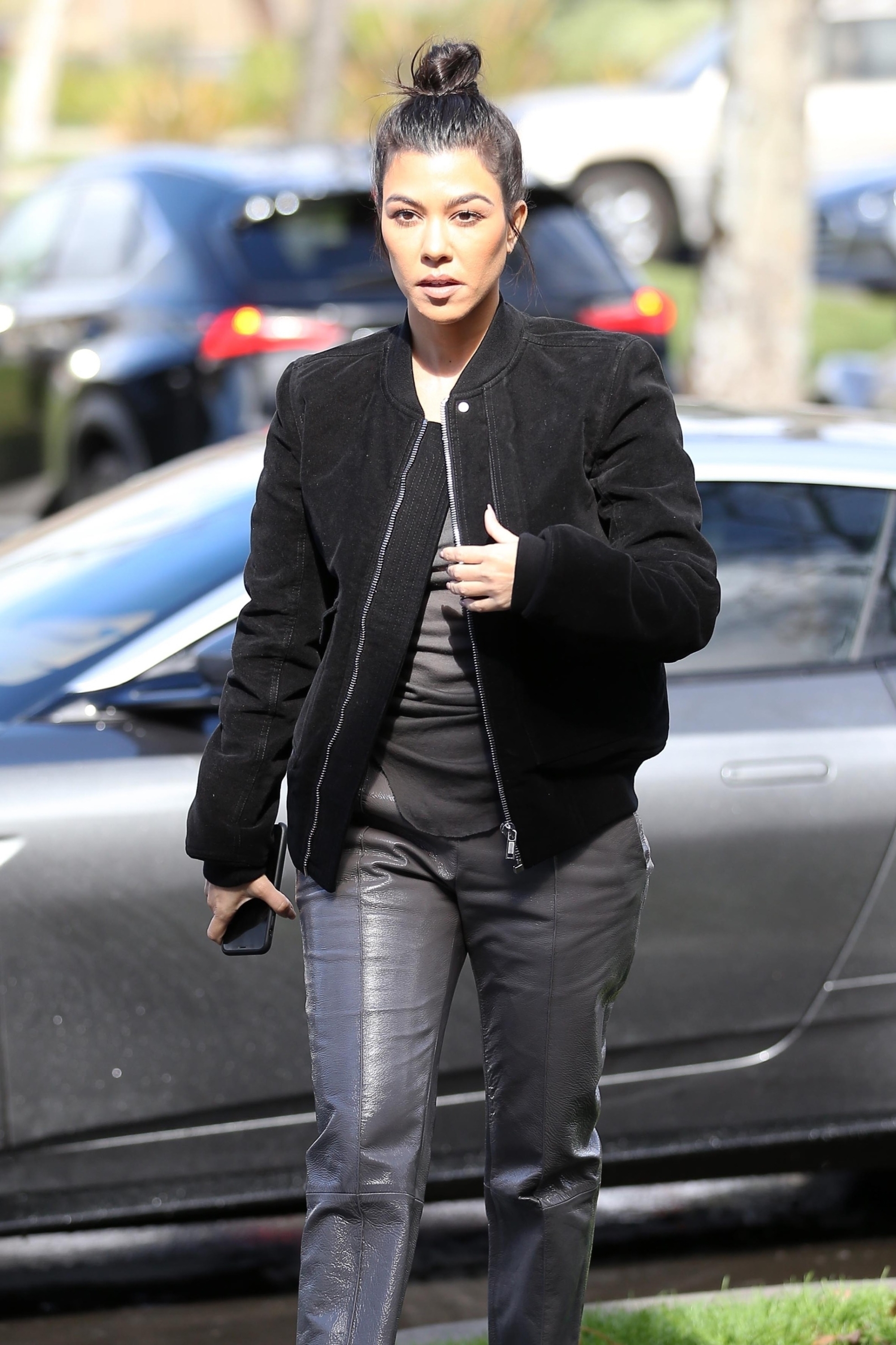 Access_Kardashian_3.jpg