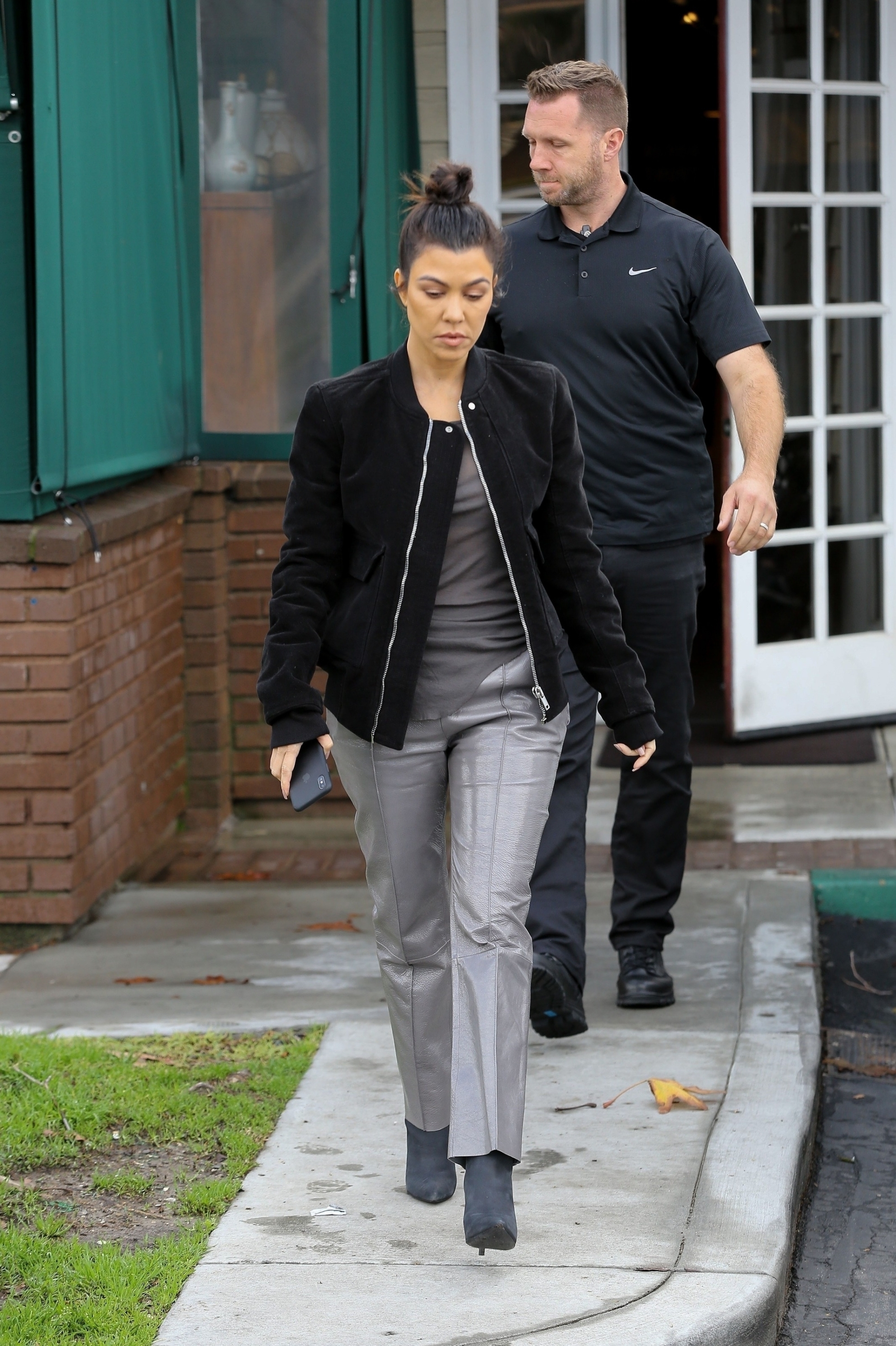 Access_Kardashian_12.jpg