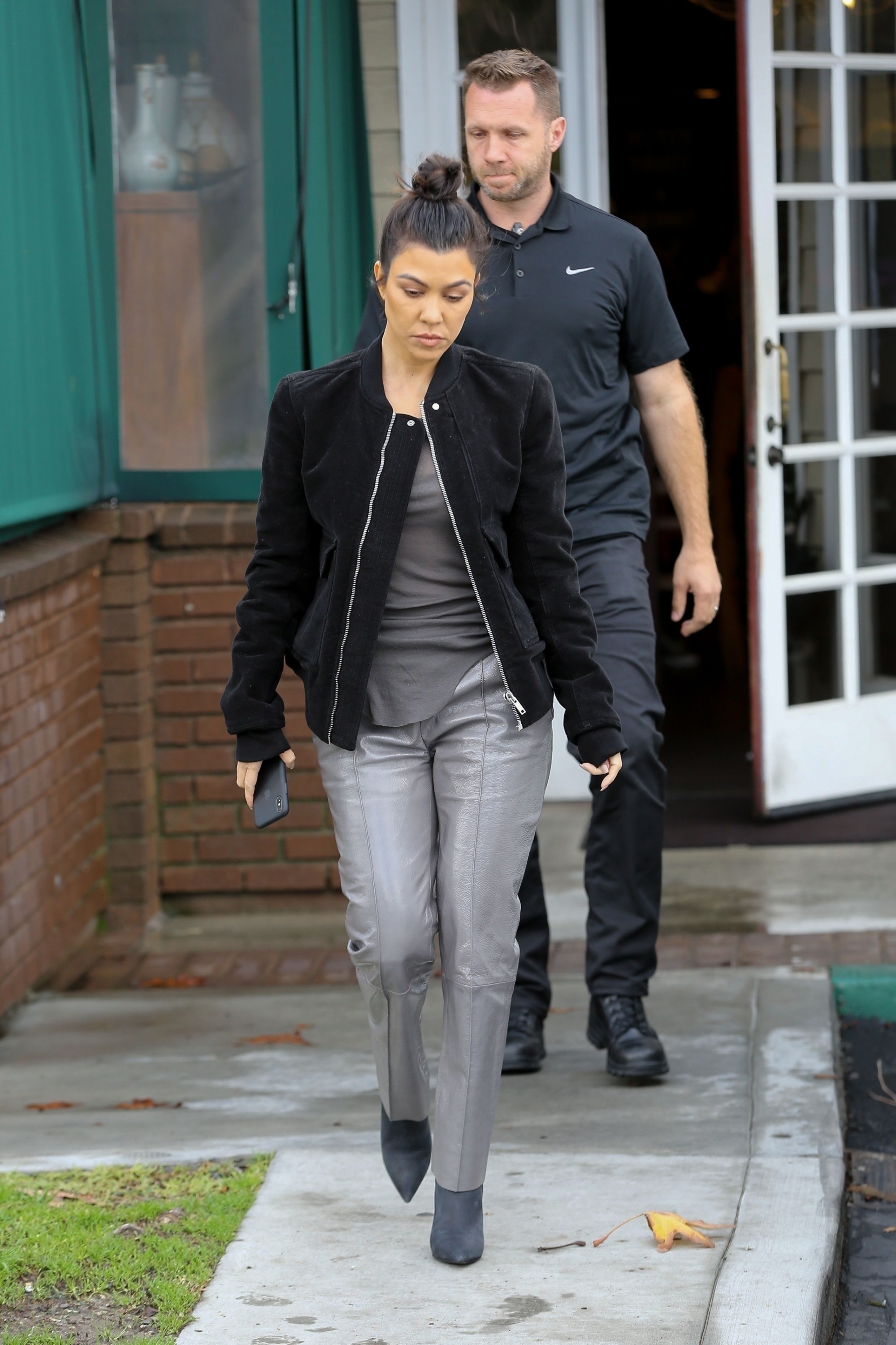 Access_Kardashian_3.jpg