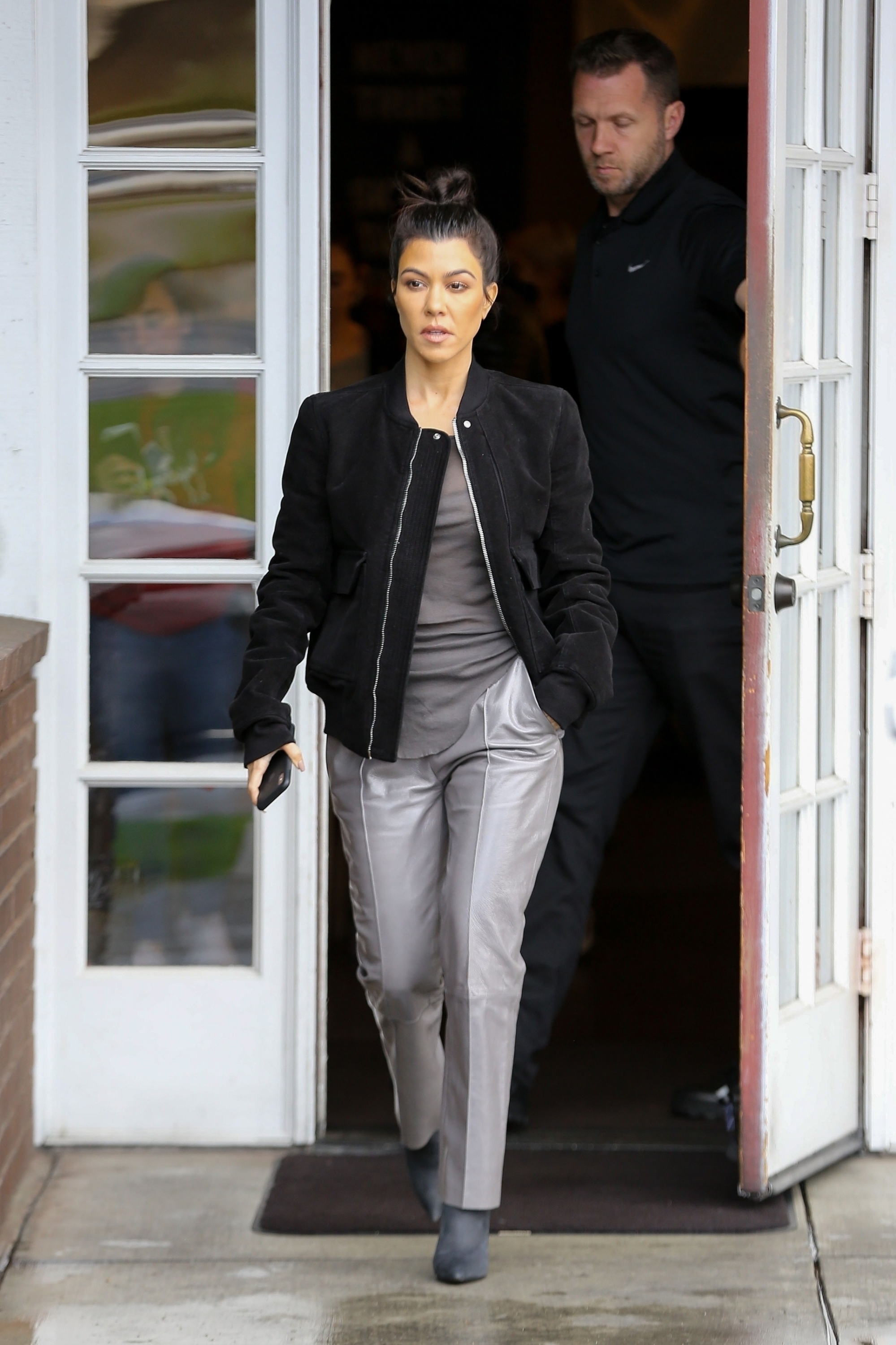 Access_Kardashian_4.jpg