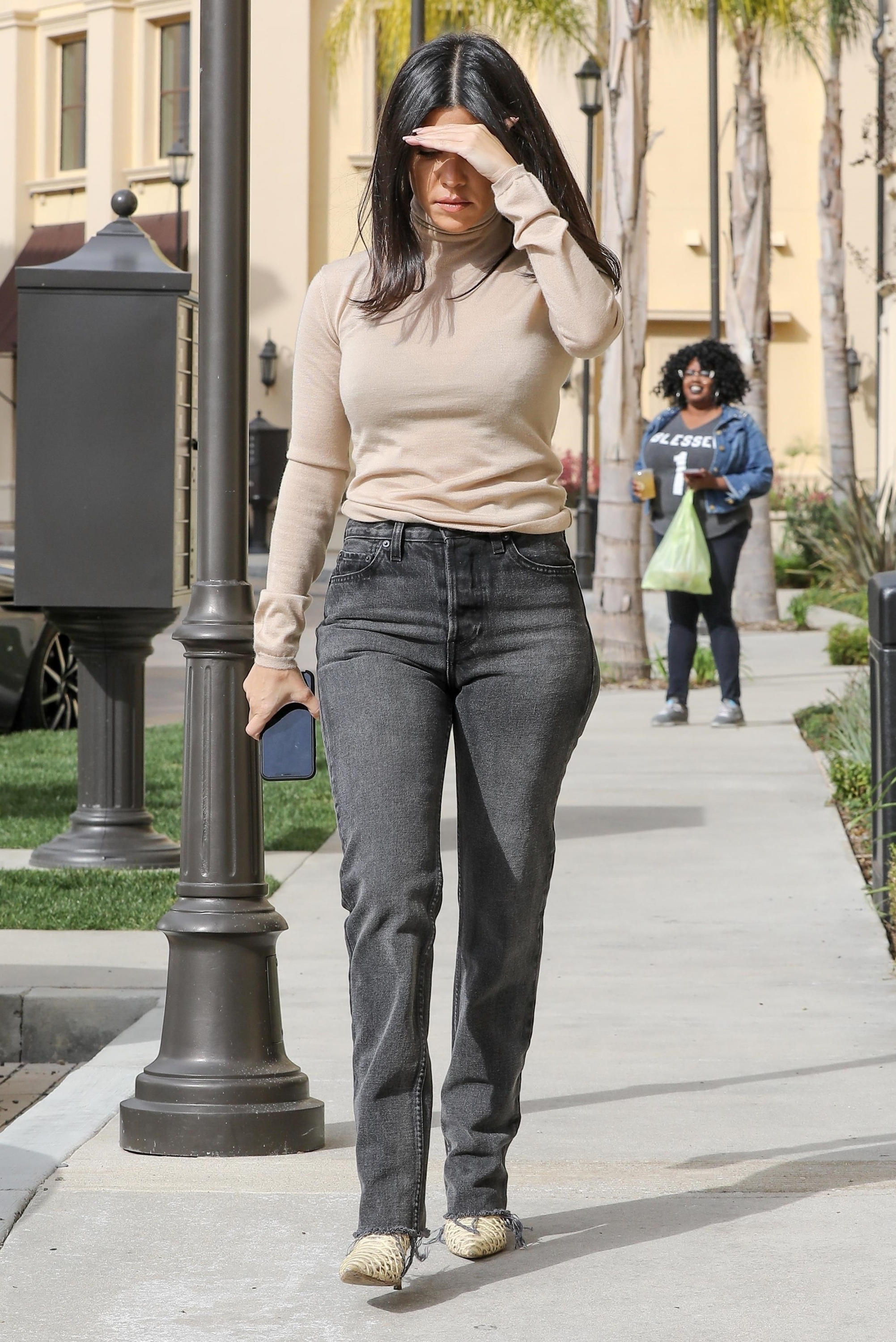 Access_Kardashian_8.jpg