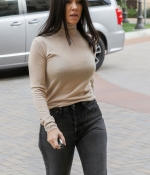 Access_Kardashian_17.jpg