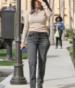 Access_Kardashian_8.jpg