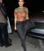 Access_Kardashian_7.jpg