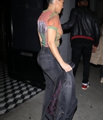 Access_Kardashian_13.jpg