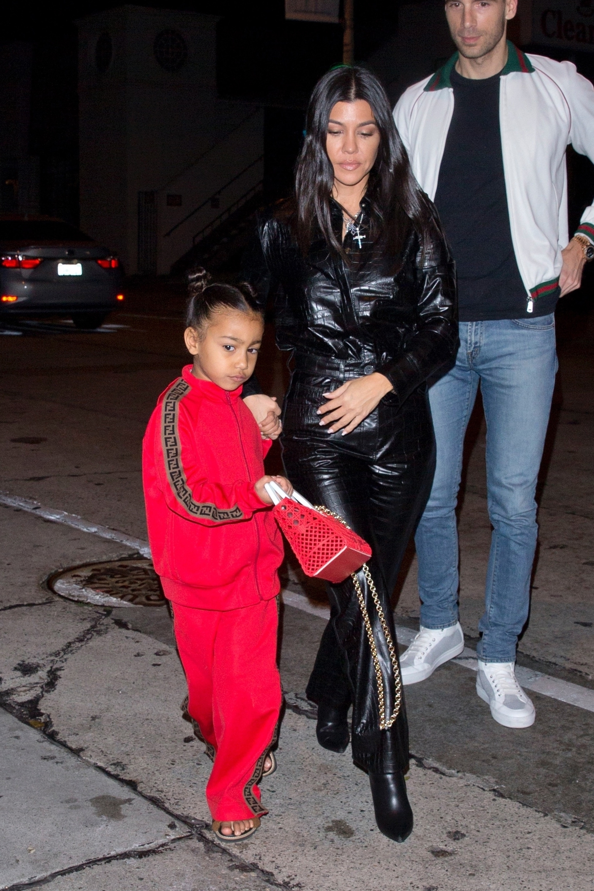 Access_Kardashian_18.jpg