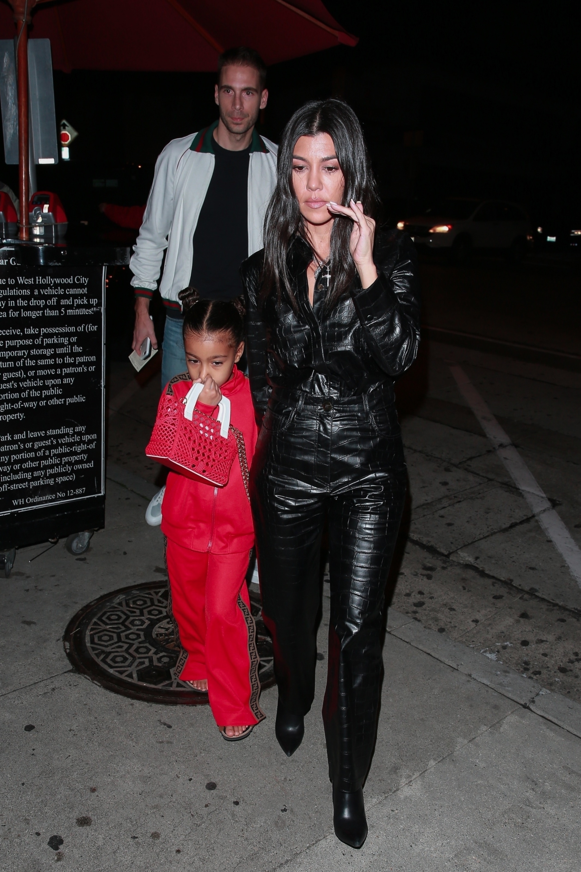 Access_Kardashian_52.jpg
