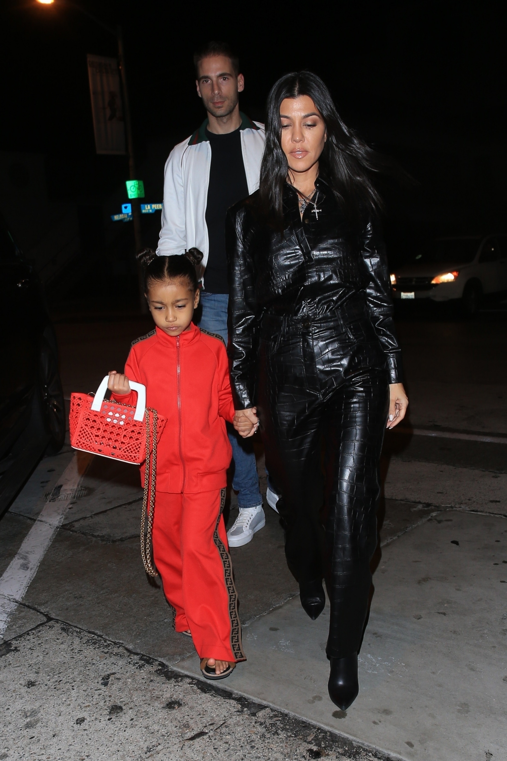Access_Kardashian_64.jpg