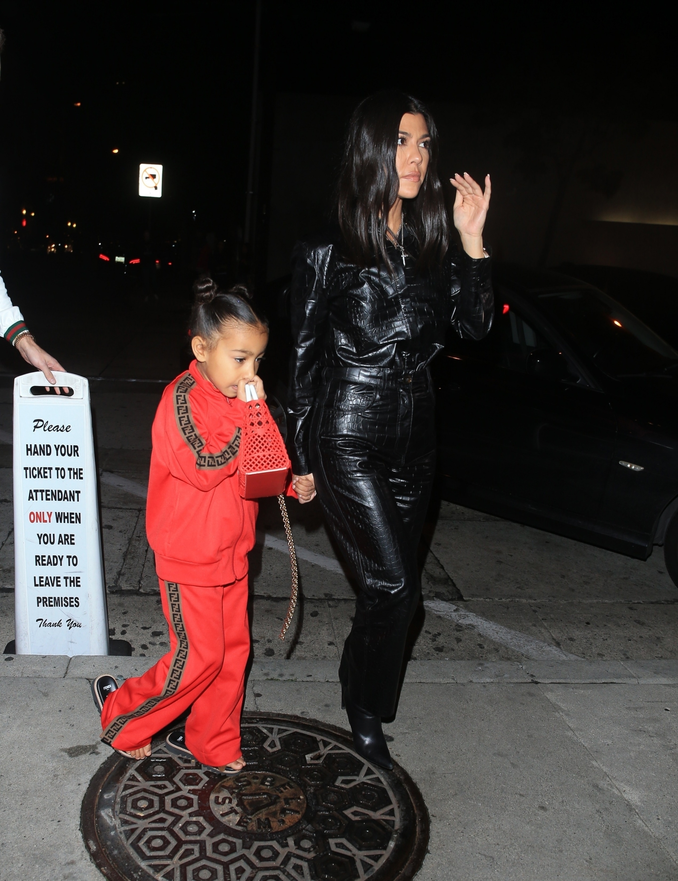 Access_Kardashian_72.jpg