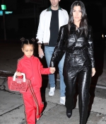 Access_Kardashian_1.jpg