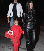 Access_Kardashian_5.jpg