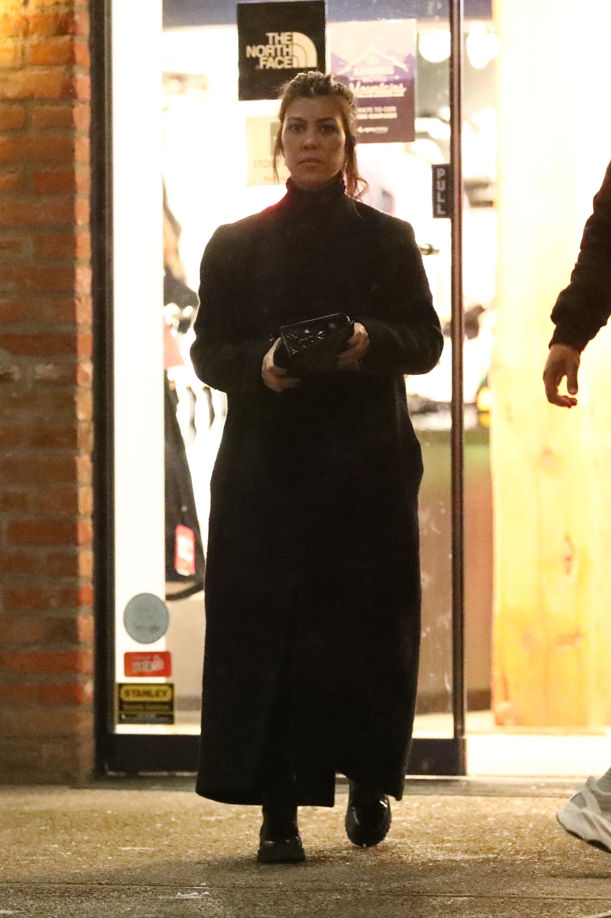 Access_Kardashian_1.jpg