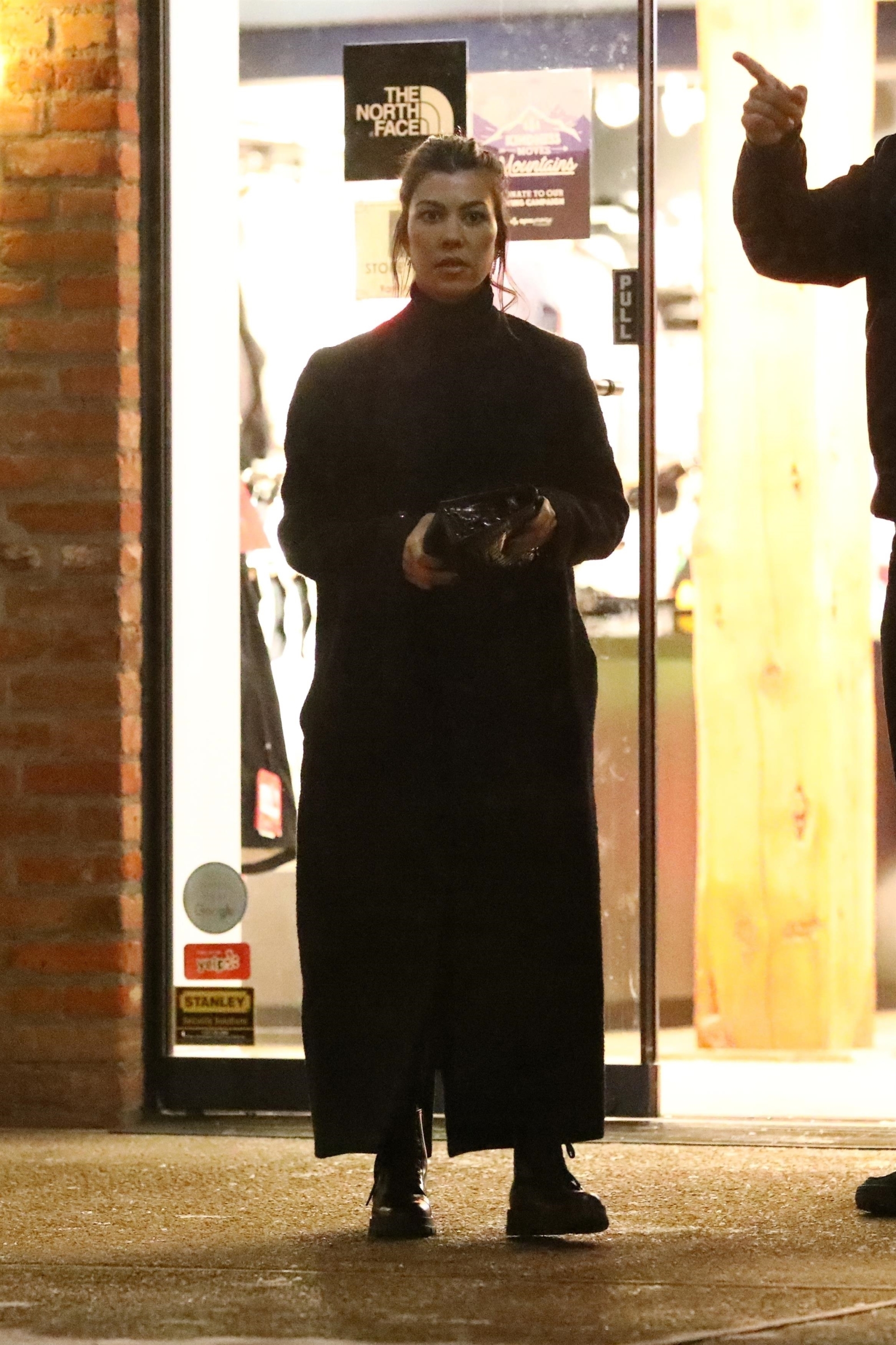 Access_Kardashian_2.jpg