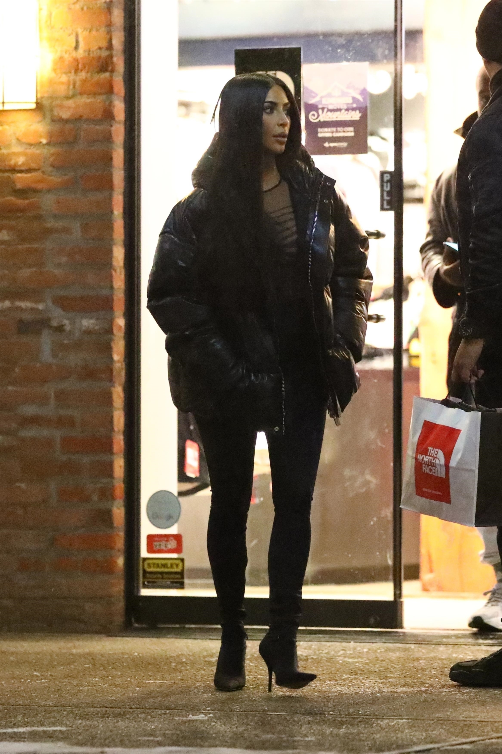 Access_Kardashian_5.jpg