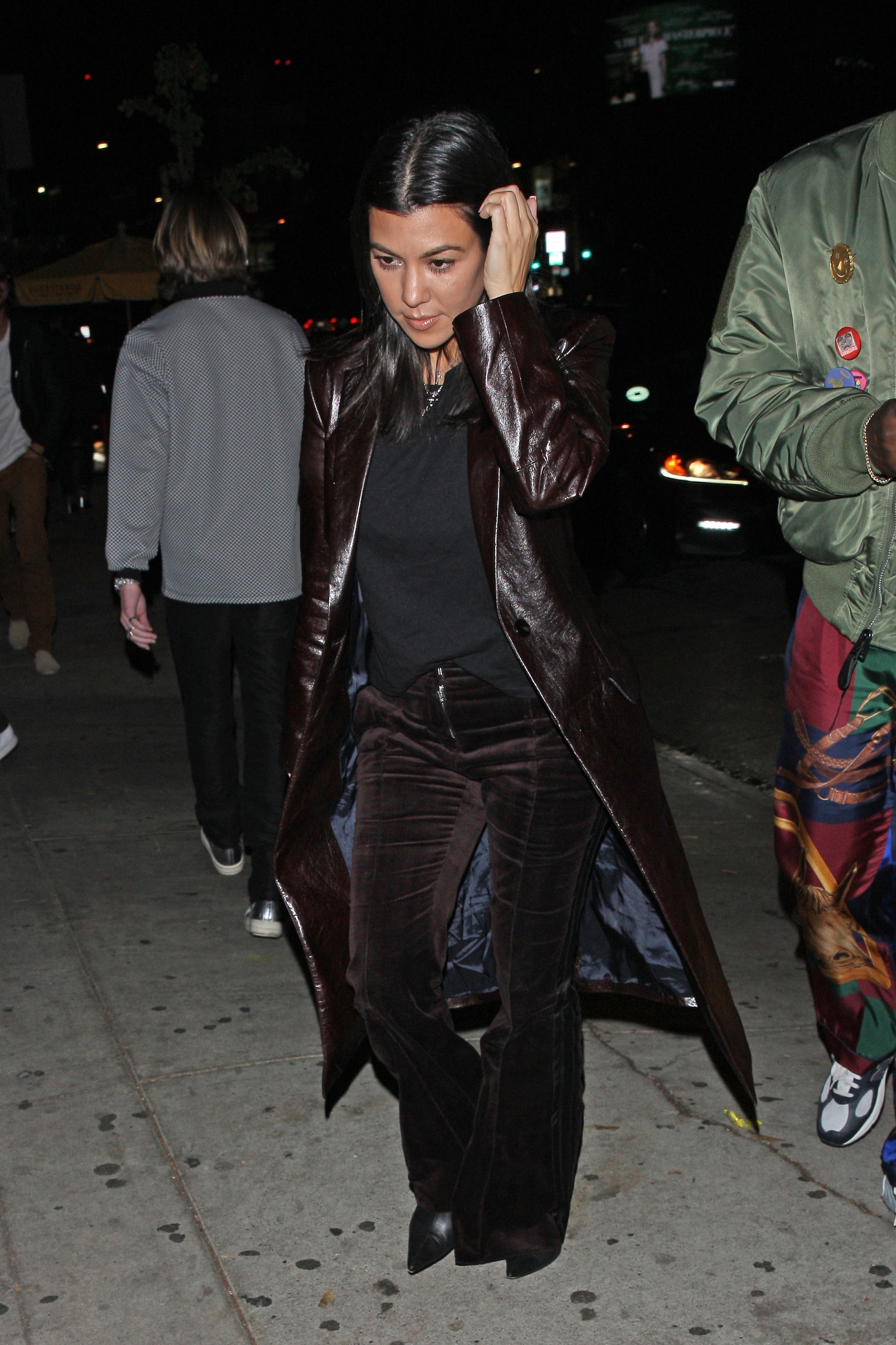 Access_Kardashian_7.jpg