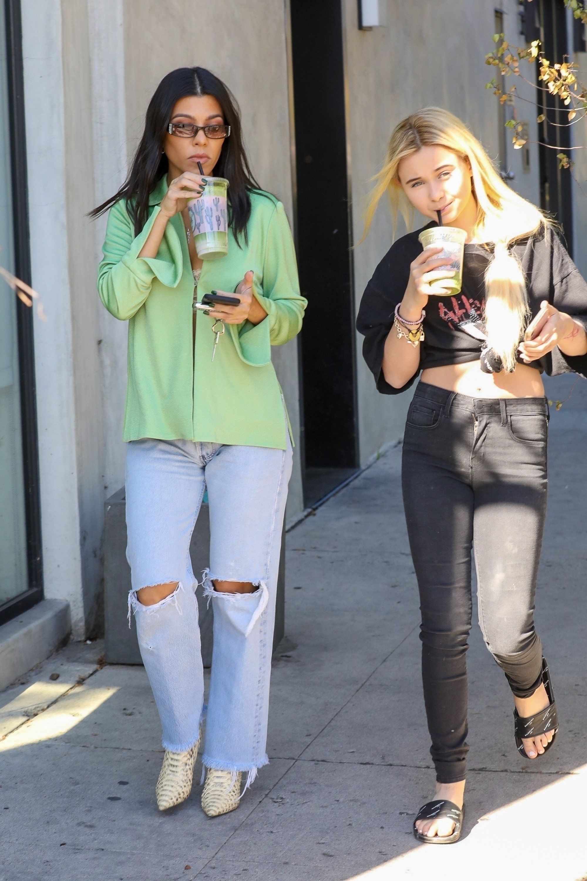 Access_Kardashian_6.jpg
