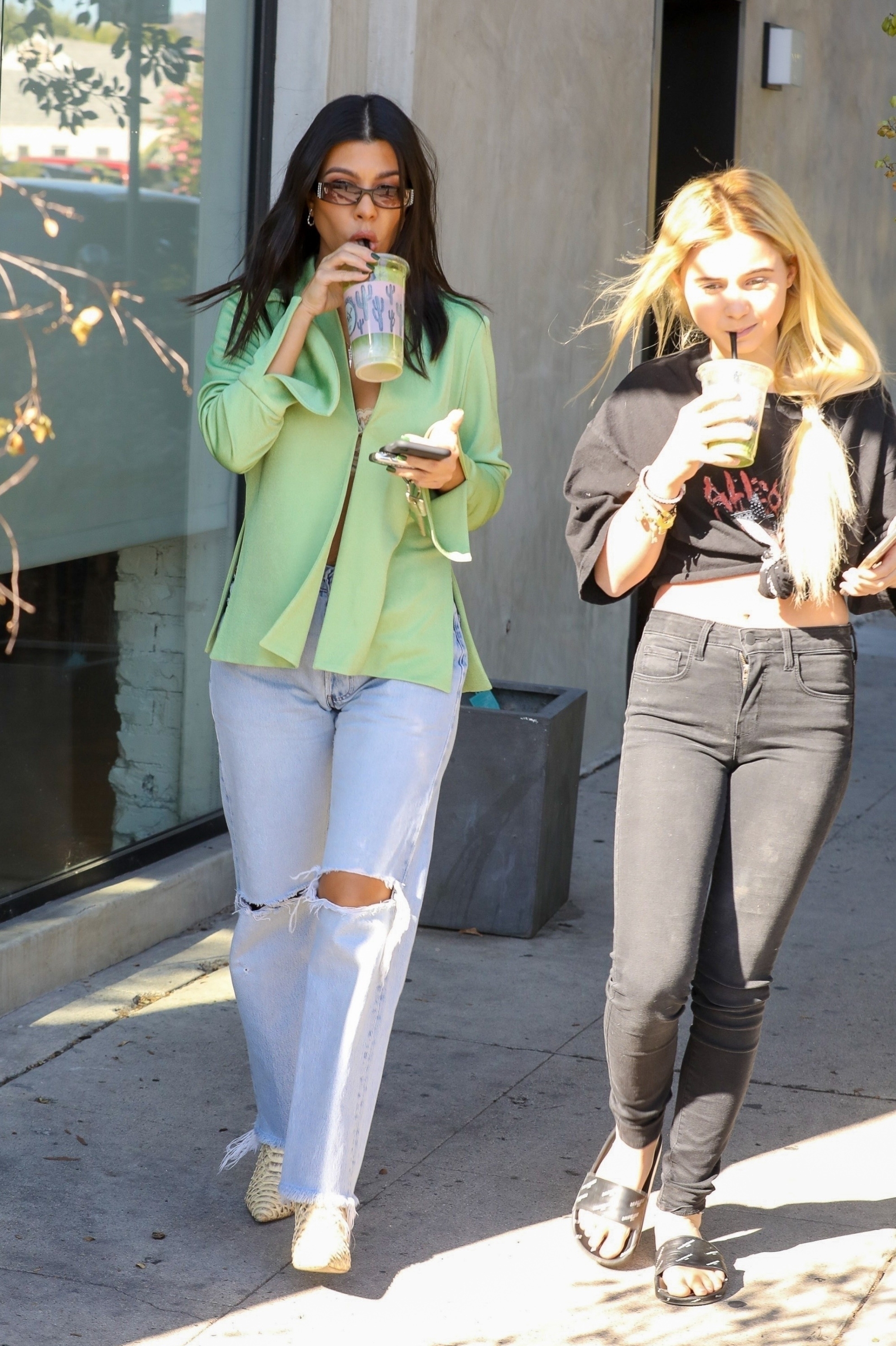 Access_Kardashian_8.jpg