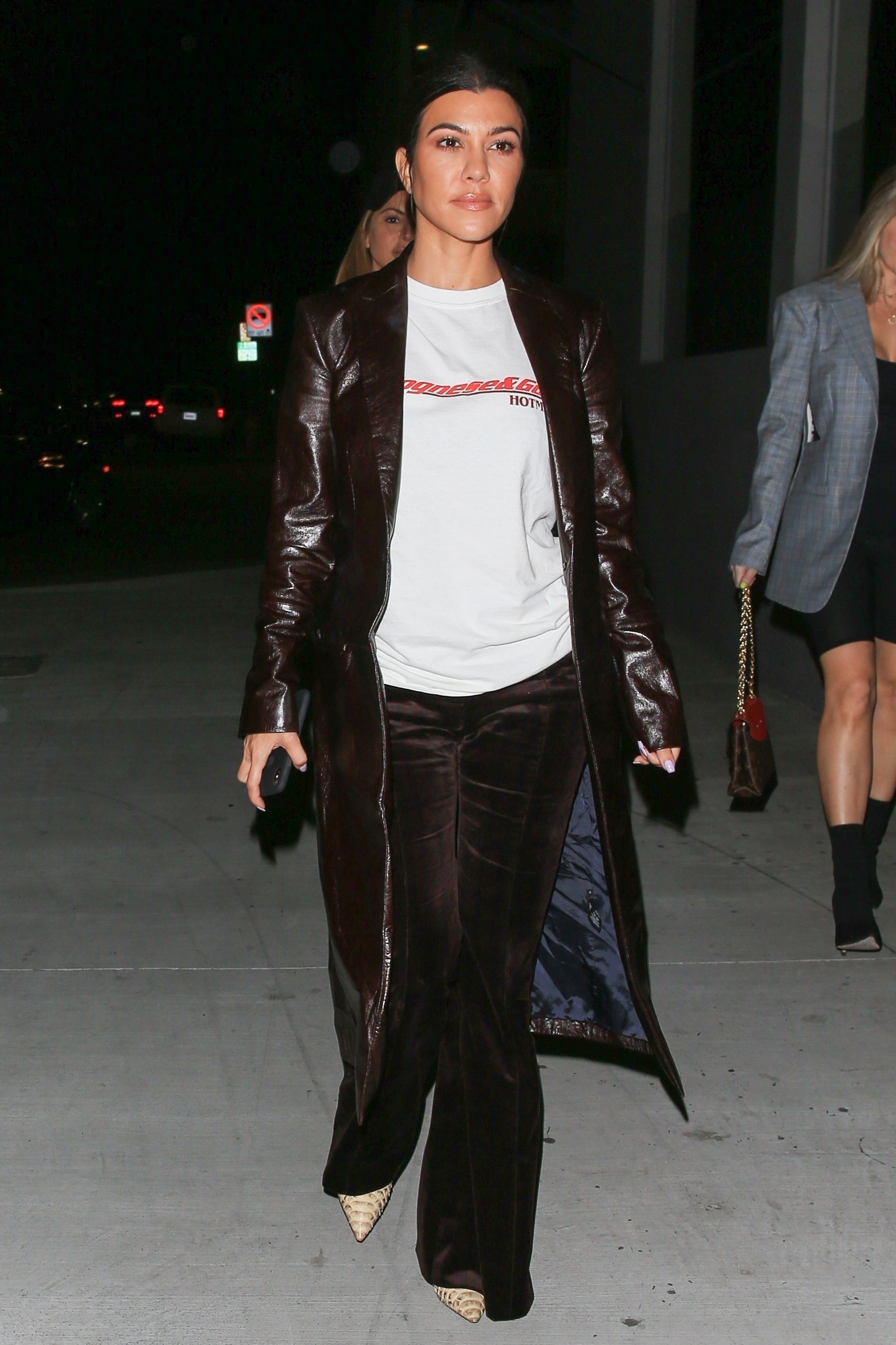 Access_Kardashian_5.jpg