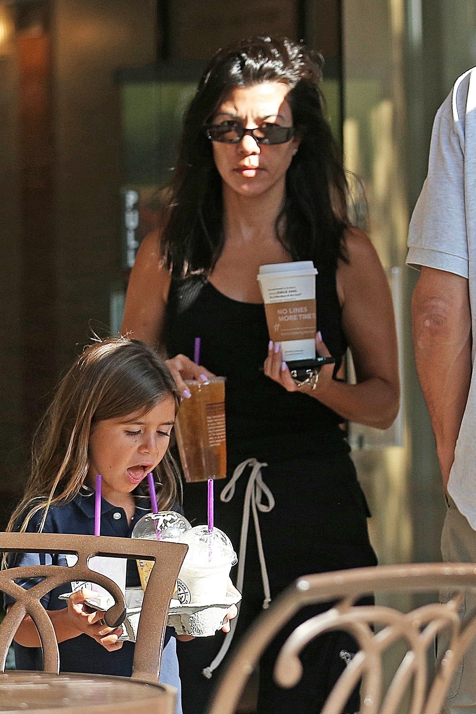 Access_Kardashian_6.jpg