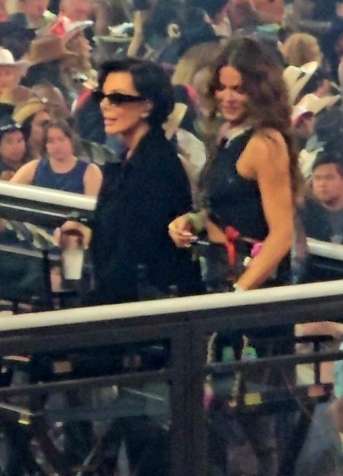 Access_Kardashian_35.jpg