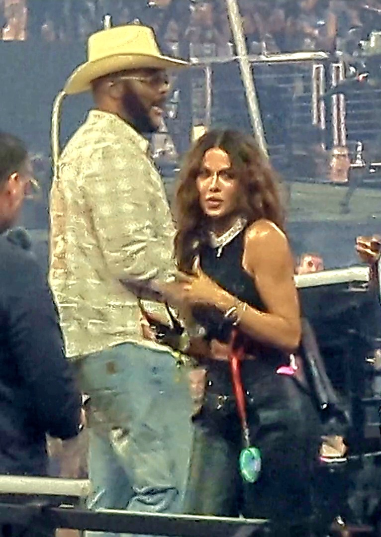 Access_Kardashian_56.jpg