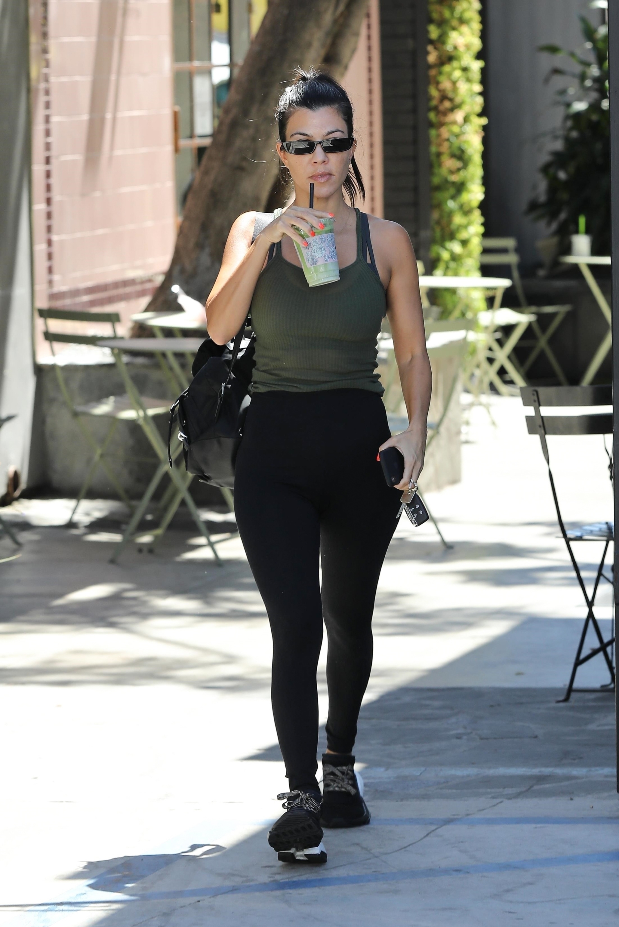 Access_Kardashian_30.jpg