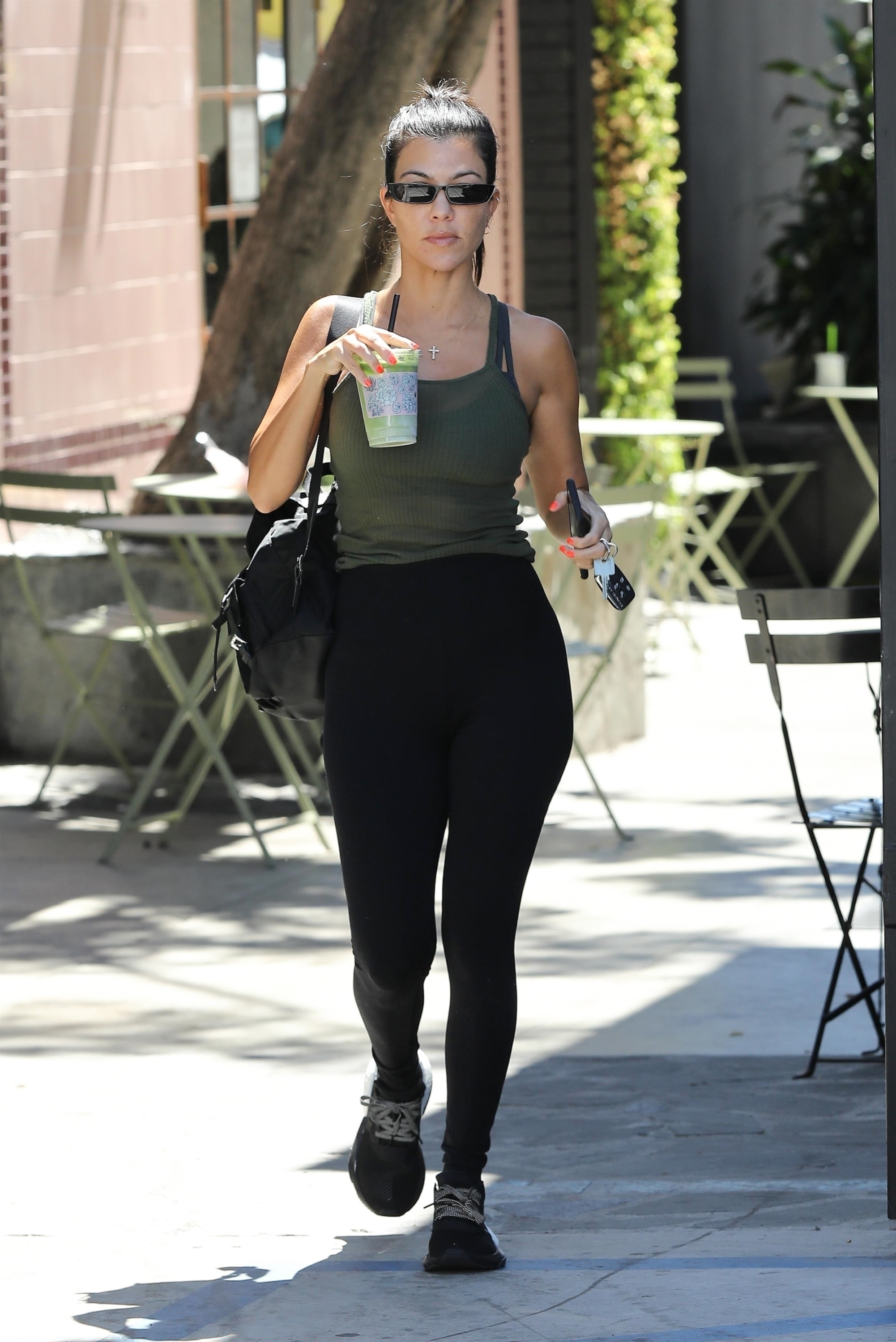 Access_Kardashian_7.jpg