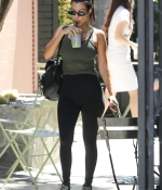 Access_Kardashian_2.jpg
