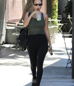 Access_Kardashian_26.jpg