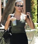 Access_Kardashian_35.jpg