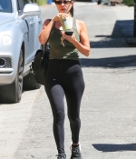 Access_Kardashian_69.jpg