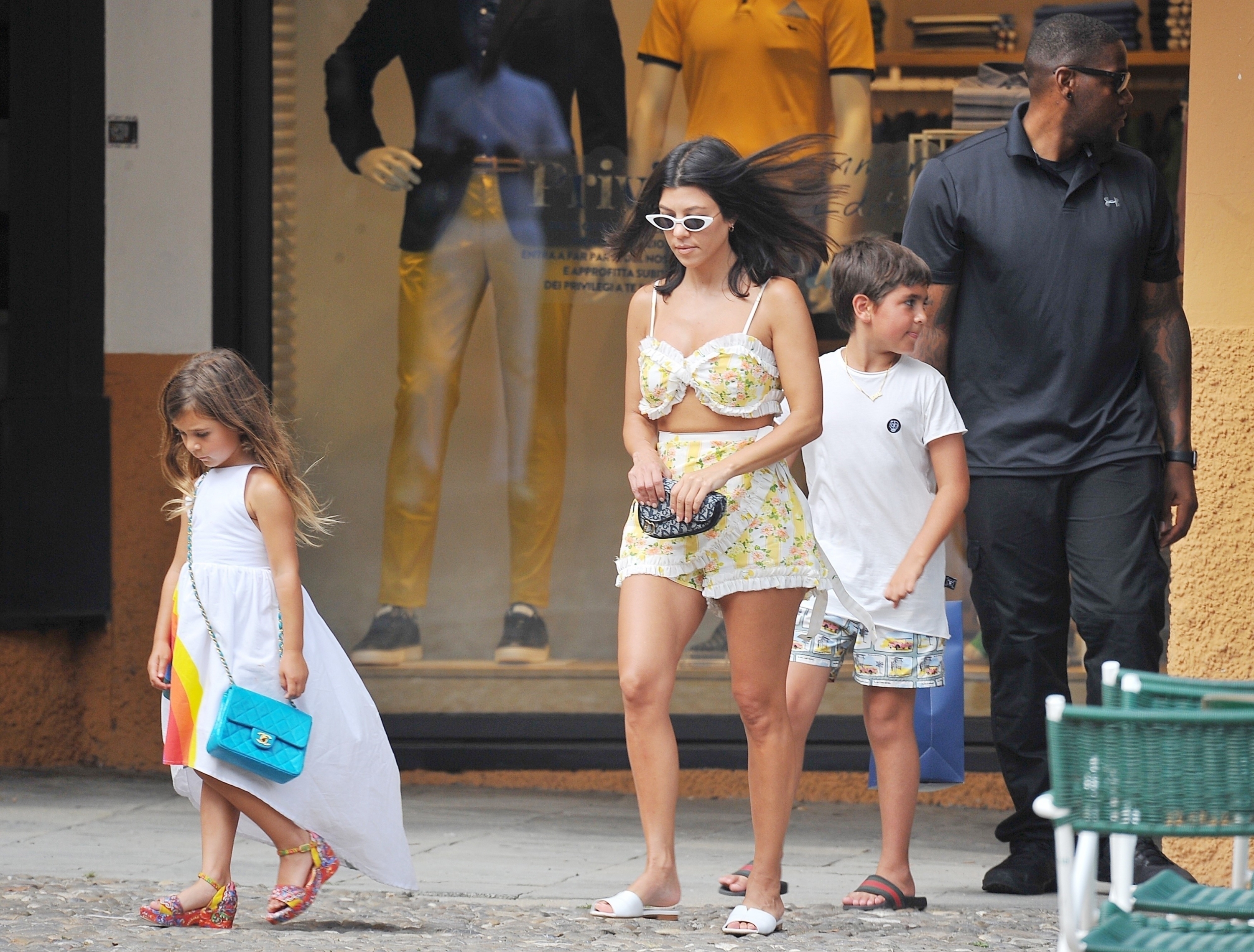 Access_Kardashian_8.jpg