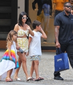 Access_Kardashian_11.jpg