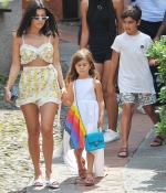 Access_Kardashian_2.jpg