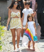Access_Kardashian_4.jpg