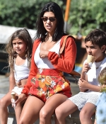Access_Kardashian_11.jpg