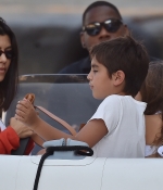 Access_Kardashian_29.jpg