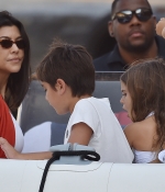 Access_Kardashian_30.jpg