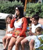 Access_Kardashian_8.jpg