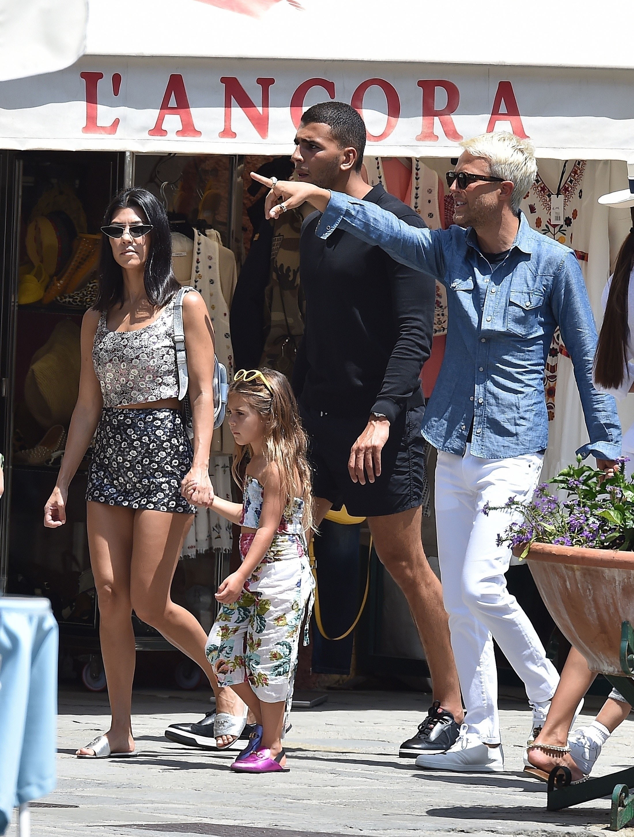 Access_Kardashian_46.jpg