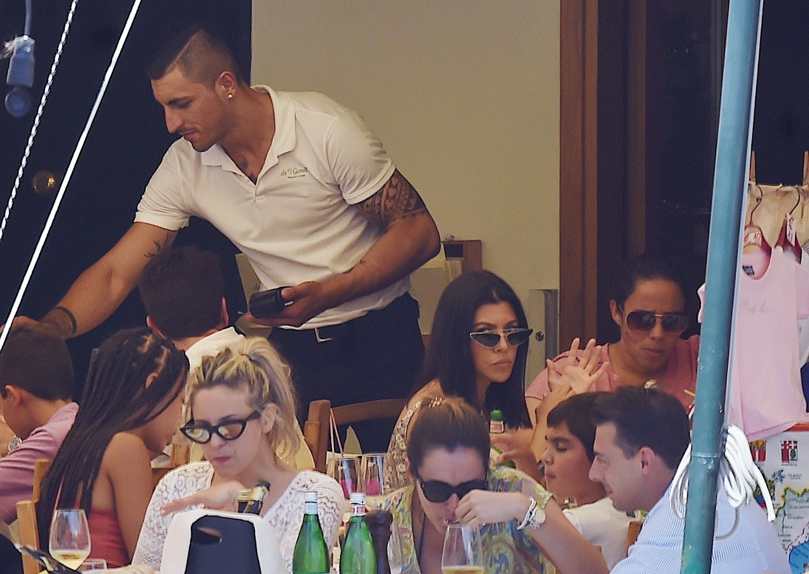 Access_Kardashian_9.jpg